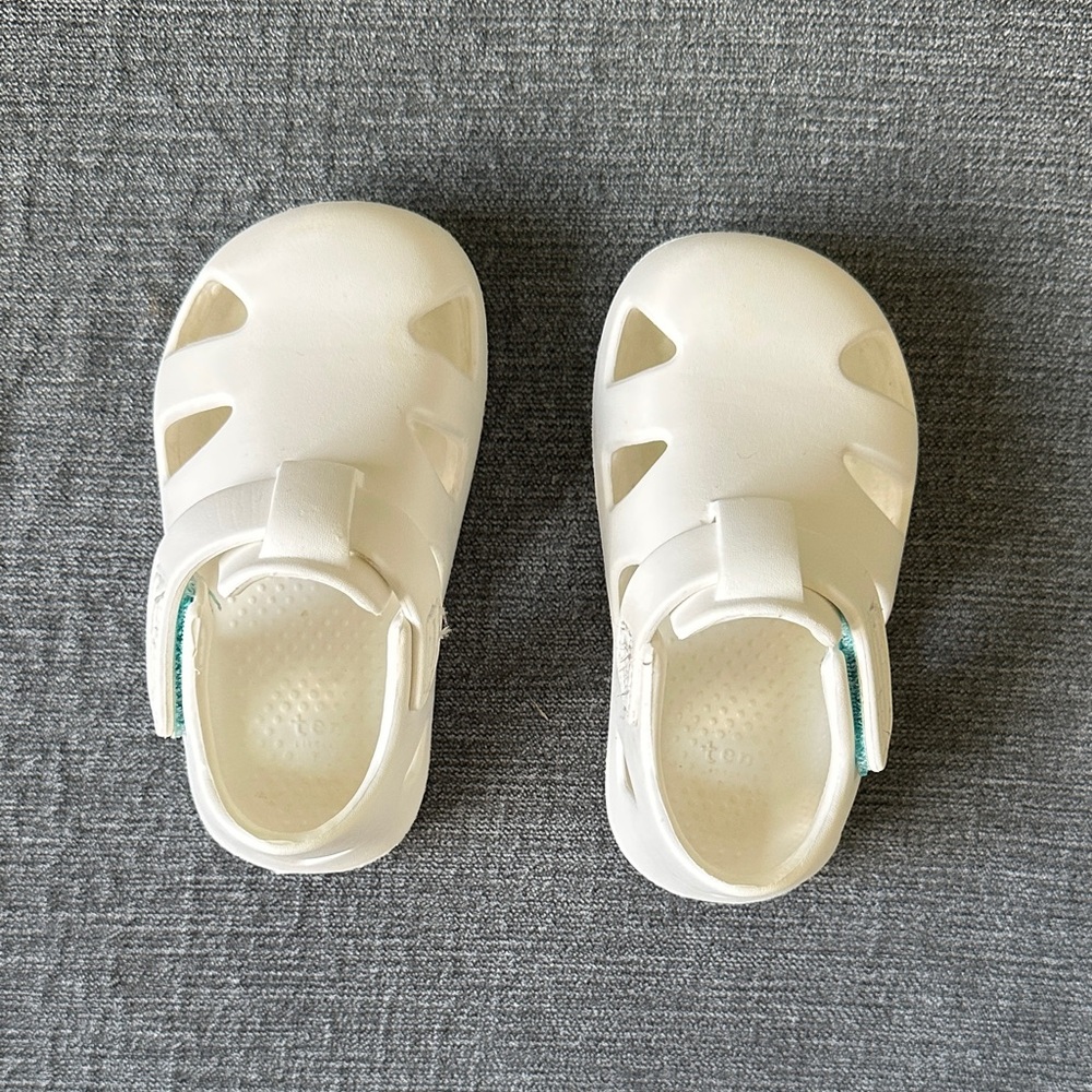 Ten Little Toddler Splash Sandals